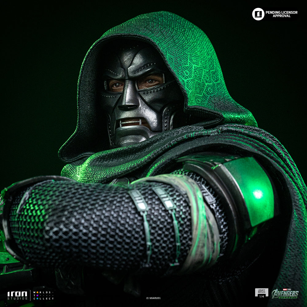Pre-Order - Statue Doctor Doom - Avengers: Doomsday - Legacy Replica 1/4 - Iron Studios