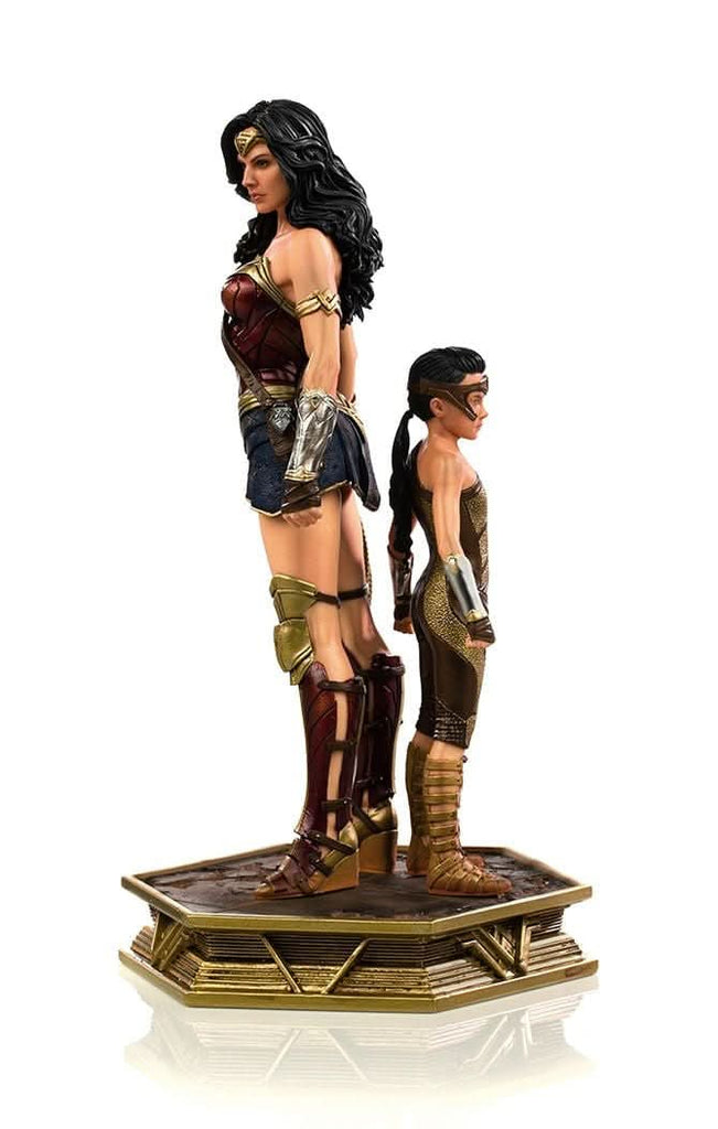 Wonder Woman and Young Diana - Wonder Woman 84 - Art Scale 1/10 - Iron Studios