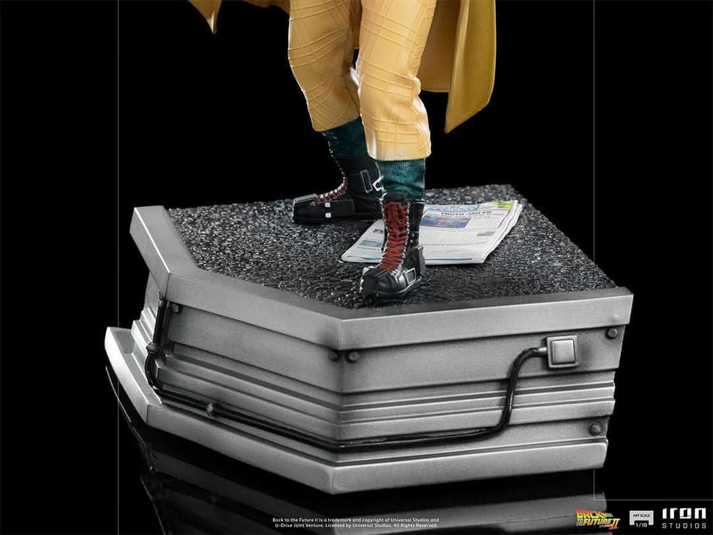 Doc Brown - Back to the Future II - Art Scale 1/10 - Iron Studios