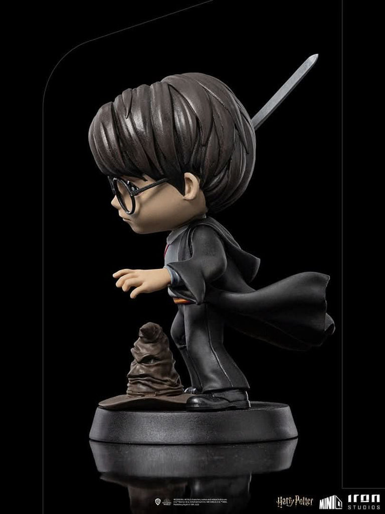 Harry Potter with Sword of Gryffindor - Harry Potter - Minico - Iron Studios