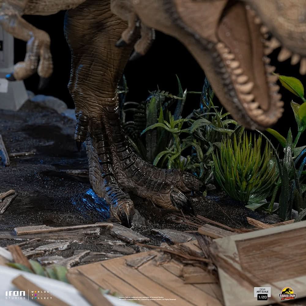 Statue T-Rex Attack Donald Gennaro - Jurassic Park - Demi Scale 1/20 - Iron Studios