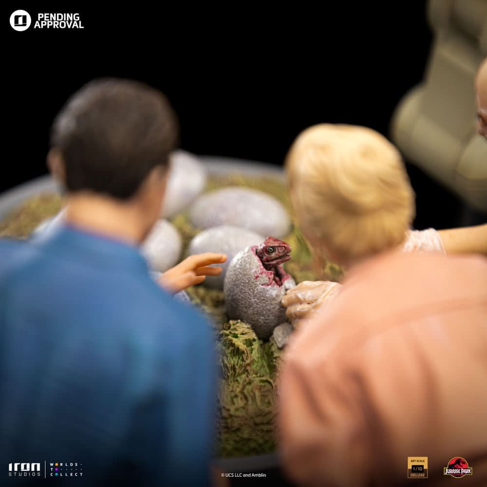 Dino Hatching Deluxe - Jurassic Park - Art Scale 1/10 - Iron Studios