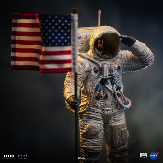 Statue Apollo 11 Astronaut - Nasa - Legacy Replica 1/4 - Iron Studios